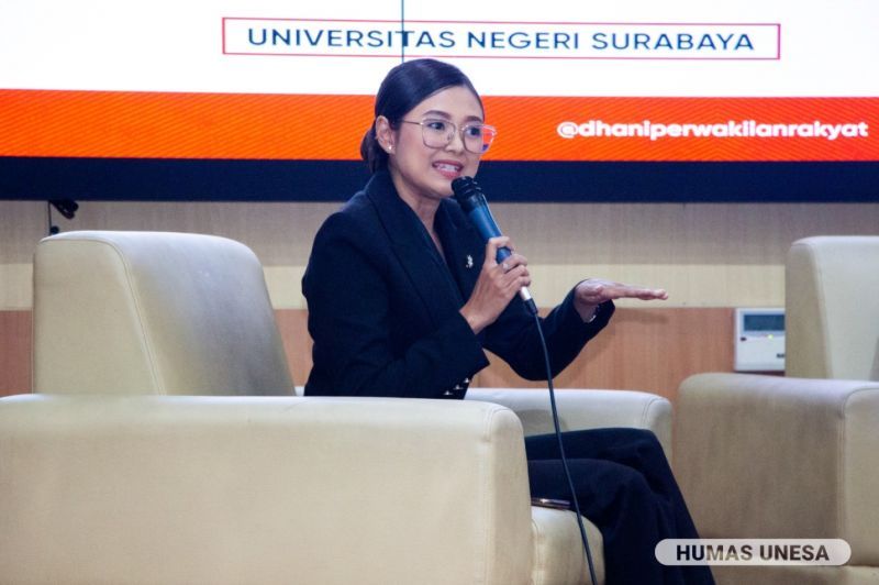 Dosen Fakultas Ilmu Sosial dan Ilmu Politik (Fisipol) UNESA, Silkania Swarizona menekankan pentingnya empat pilar, tidak hanya dihafal dan dipahami, tetapi juga menjadi dasar perilaku kehidupan sehari-sehari, termasuk di dunia maya.