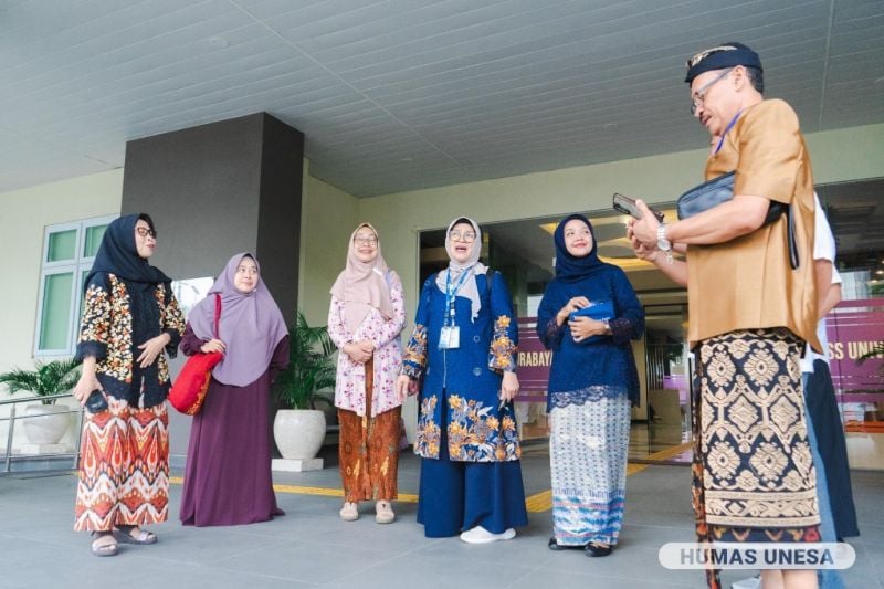 Tim SNPMB didampingi Wakil Rektor Bidang Pendidikan, Kemahasiswaan, dan Alumni beserta jajaran terkait.