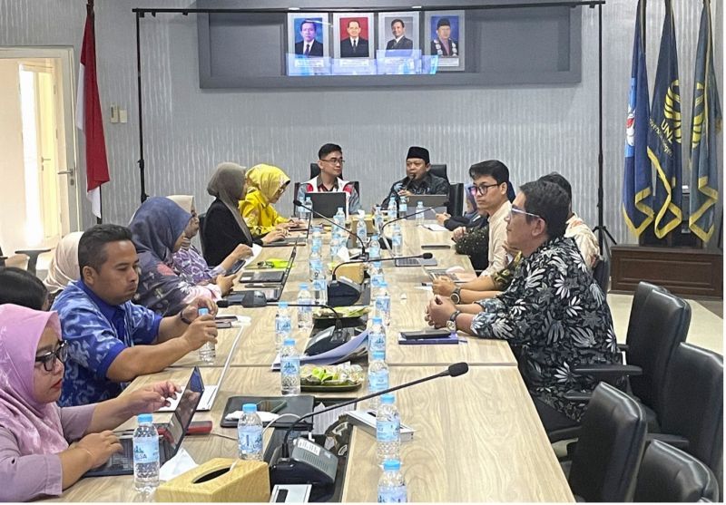 Unesa dan Batangas State University (Batstateu), Filipina memiliki hubungan kerja sama yang diterjemahkan dalam bentuk program penguatan akademik, salah satunya International Academic Collaboration dan Short Course awal September lalu.