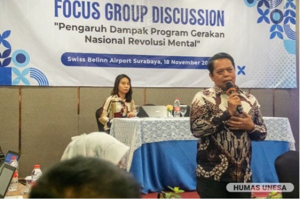 Wakil Rektor III Bidang Riset, Inovasi, Pemeringkatan, Publikasi dan Science Center UNESA, Bambang Sigit Widodo menekankan pentingnya kolaborasi dan urgensinya program revolusi mental. 