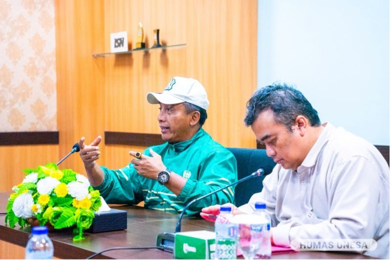 Rektor UNESA bersama tim kemensos tekankan sejumlah tujuan penting pelatihan sebagai upaya pemberdayaan dan kemandirian kelompok disabilitas di berbagai daerah.